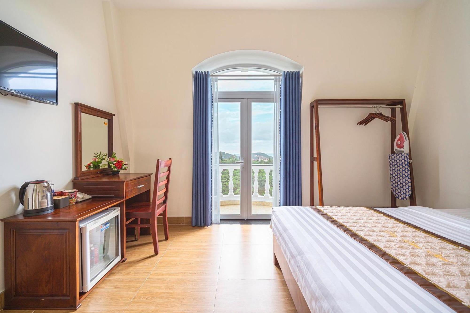 Khách Sạn Diệu Thông Đà Lạt Extérieur photo