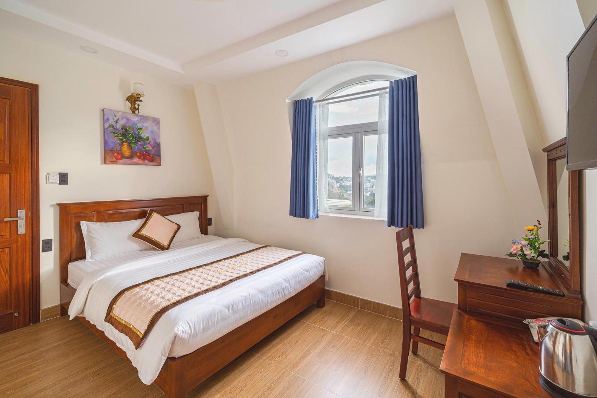 Khách Sạn Diệu Thông Đà Lạt Extérieur photo