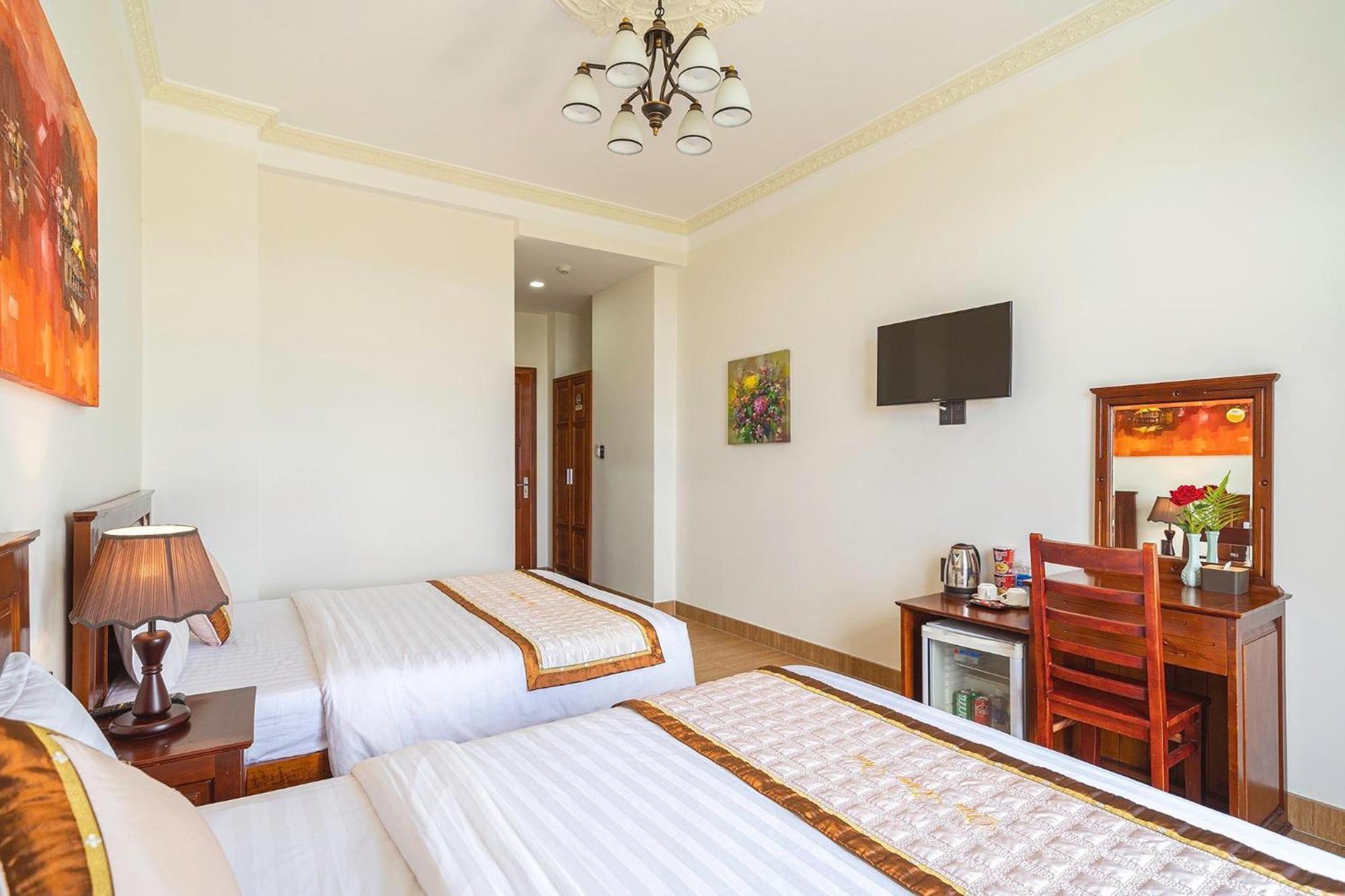 Khách Sạn Diệu Thông Đà Lạt Extérieur photo