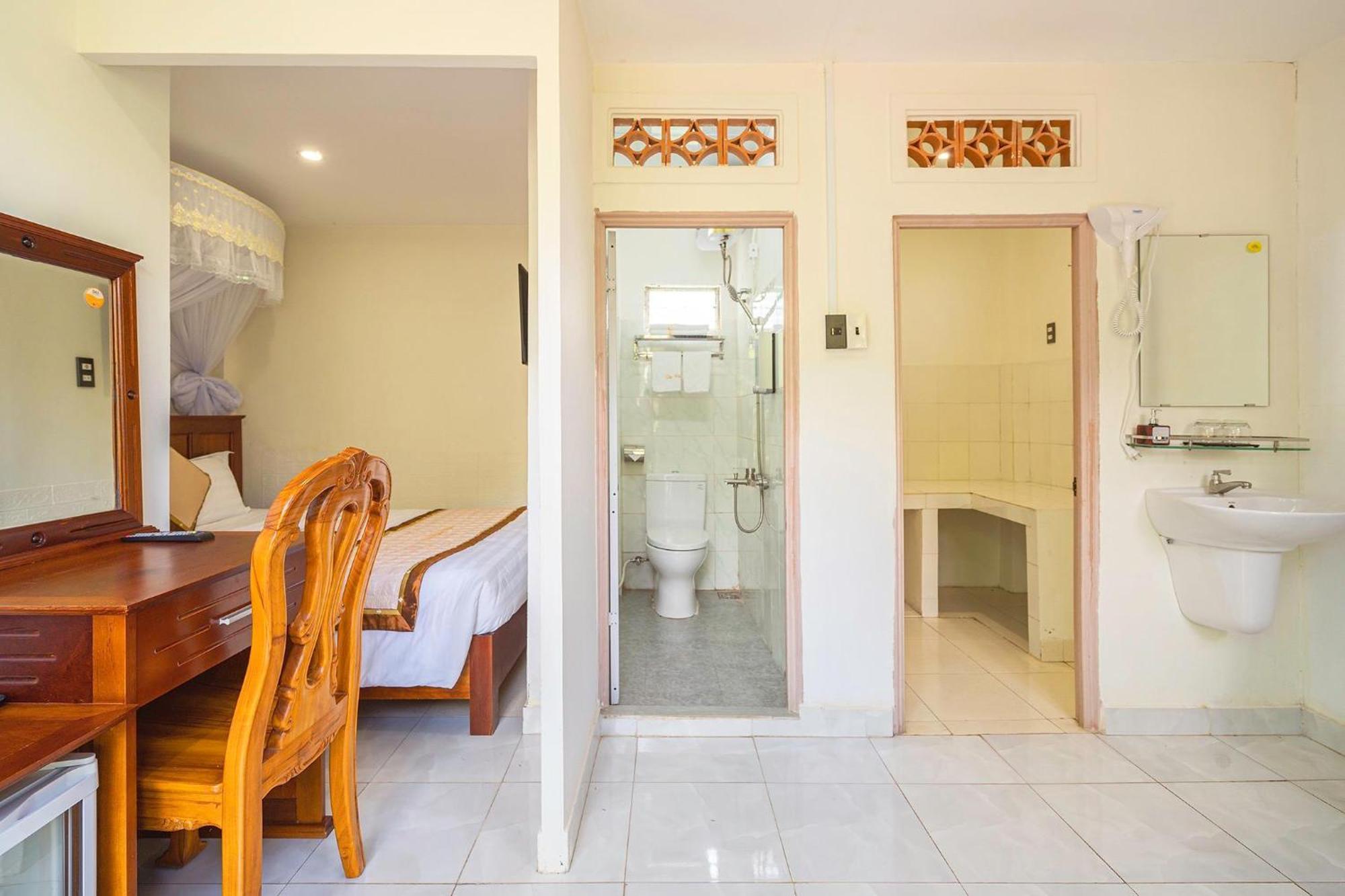 Khách Sạn Diệu Thông Đà Lạt Extérieur photo